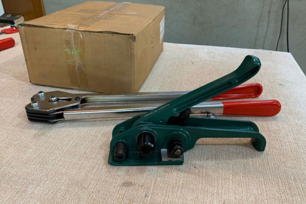 Bộ dụng cụ đóng đai Taiwan chính hãng chuyên dùng cho dây đai nhựa PP và PET