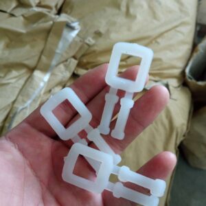 Khoá đai nhựa dây đai