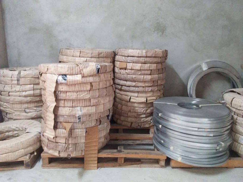 Dây đai thép Hoàng Long