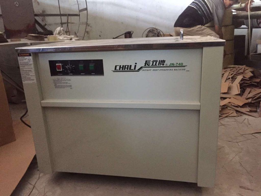 Máy đóng đai thùng Chali JN 740 nhập khẩu